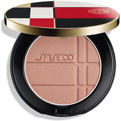 Shiseido Rehausseur De Couleur Et D’ÉCLAT N° 04 - Corail - Pierre de lune - Publicité Shiseido Rehausseur De Couleur Et D’ÉCLAT N° 04 - Corail - Pierre de lune - Publicité