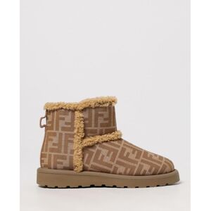 FENDI Chaussures Enfant couleur Marron 35 - Publicité FENDI Chaussures Enfant couleur Marron 35 - Publicité