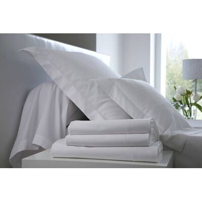 BLANC DES VOSGES - Drap Satin - Satin - Bed linen - Publicité BLANC DES VOSGES - Drap Satin - Satin - Bed linen - Publicité