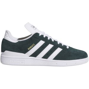 Adidas Originals - Bottes en suède premium - Busenitz Aurora Ivy/Footwear White/Gold Metallic pour Homme - Taille 44 - Vert - Publicité Adidas Originals - Bottes en suède premium - Busenitz Aurora Ivy/Footwear White/Gold Metallic pour Homme - Taille 44 - Vert - Publicité