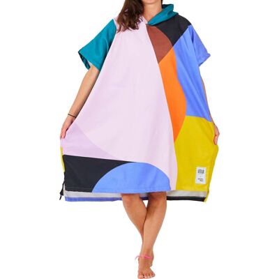 After Essentials - Poncho de bain - Artist Series Jérôme Masi - Publicité After Essentials - Poncho de bain - Artist Series Jérôme Masi - Publicité