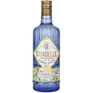 Citadelle Gin Citadelle Jardin D'ÉTÉ Gin 41,5% Vol. 0,7l - Publicité Citadelle Gin Citadelle Jardin D'ÉTÉ Gin 41,5% Vol. 0,7l - Publicité