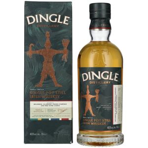 Dingle Gin Dingle Single Pot Still Irish Whiskey Triple Distilled 46,5% Vol. 0,7l en boîte cadeau - Publicité Dingle Gin Dingle Single Pot Still Irish Whiskey Triple Distilled 46,5% Vol. 0,7l en boîte cadeau - Publicité