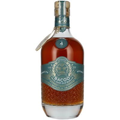 Bacoo Rum Bacoo 4 Years Old Rum 40% Vol. 0,7l - Publicité Bacoo Rum Bacoo 4 Years Old Rum 40% Vol. 0,7l - Publicité