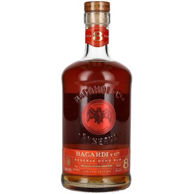 Bacardi 8 Años RESERVA OCHO Sevillian Orange Cask Finish Rum 45% Vol. 0,7l - Publicité Bacardi 8 Años RESERVA OCHO Sevillian Orange Cask Finish Rum 45% Vol. 0,7l - Publicité