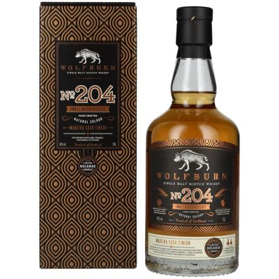 Le whisky Wolfburn Wolfburn N°204 Single Malt Scotch Whisky Small Batch Release 46% Vol. 0,7l en boîte cadeau - Publicité Le whisky Wolfburn Wolfburn N°204 Single Malt Scotch Whisky Small Batch Release 46% Vol. 0,7l en boîte cadeau - Publicité