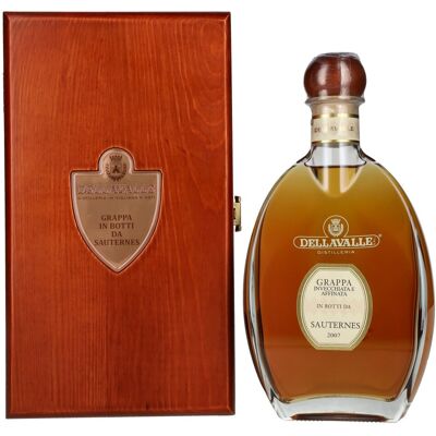 Grappa Dellavalle Dellavalle Grappa Affinata in botti da SAUTERNES 2007 42% Vol. 0,7l in Holzkiste - Publicité Grappa Dellavalle Dellavalle Grappa Affinata in botti da SAUTERNES 2007 42% Vol. 0,7l in Holzkiste - Publicité