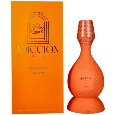 Tequila Añejo ADICCIŌN - 100% Agave - 20 Mois de Maturation - Publicité Tequila Añejo ADICCIŌN - 100% Agave - 20 Mois de Maturation - Publicité