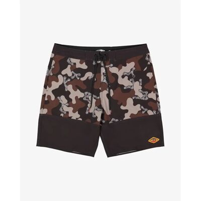 Short de bain Billabong Otis Sixty40 Low Tide Noir 33 - Publicité Short de bain Billabong Otis Sixty40 Low Tide Noir 33 - Publicité