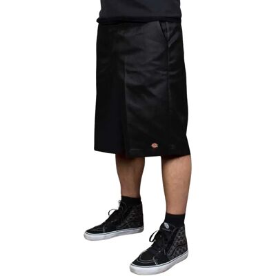 Short Dickies Multi Poches Noir 29 - Publicité Short Dickies Multi Poches Noir 29 - Publicité