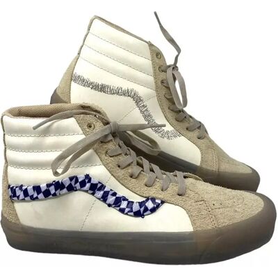Baskets Vans Rokit Sk8-Hi 38 DX Beige 44 - Publicité Baskets Vans Rokit Sk8-Hi 38 DX Beige 44 - Publicité