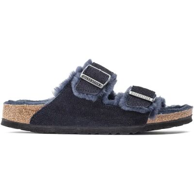 Sandales cuir suède et peau lainée Birkenstock Arizona Bleu 44 Étroit - Publicité Sandales cuir suède et peau lainée Birkenstock Arizona Bleu 44 Étroit - Publicité
