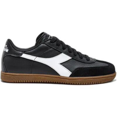 Baskets Diadora Trainer Noir 44 - Publicité Baskets Diadora Trainer Noir 44 - Publicité