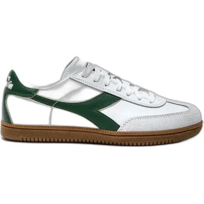 Baskets Diadora Trainer Blanc 39 - Publicité Baskets Diadora Trainer Blanc 39 - Publicité
