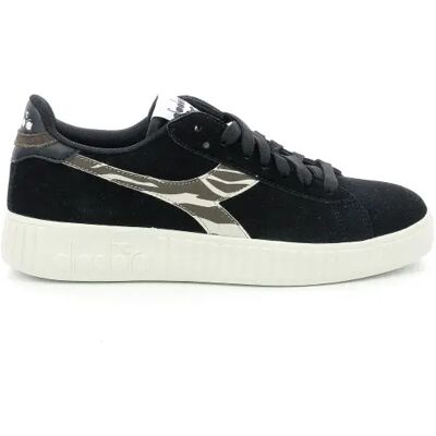 Baskets femme Diadora Game Step Anima Noir 40 - Publicité Baskets femme Diadora Game Step Anima Noir 40 - Publicité