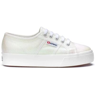 Baskets femme Superga 2730-Lame Argenté 41 - Publicité Baskets femme Superga 2730-Lame Argenté 41 - Publicité