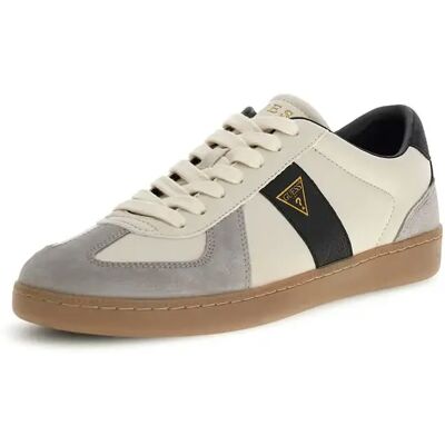 Baskets Guess Dravos Blanc 41 - Publicité Baskets Guess Dravos Blanc 41 - Publicité