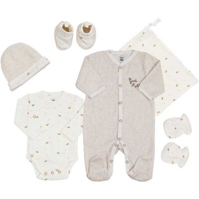 Trois Kilos Sept Coffret de Naissance - Pyjamas, Body, Gants - Publicité Trois Kilos Sept Coffret de Naissance - Pyjamas, Body, Gants - Publicité