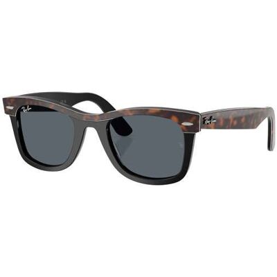 Lunettes De Soleil Carrées Wayfarer - Ray-Ban - Publicité Lunettes De Soleil Carrées Wayfarer - Ray-Ban - Publicité