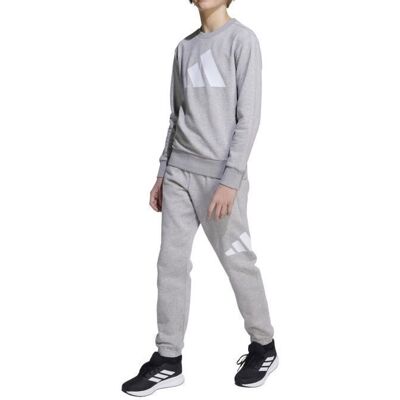 Adidas Survêtement pour Enfant Essentials Jogger Gris JV9937 Gris - Publicité Adidas Survêtement pour Enfant Essentials Jogger Gris JV9937 Gris - Publicité