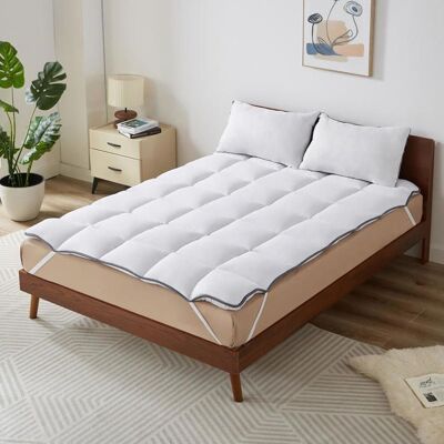 CASABEL Surmatelas Moelleux 140 x 190 cm en Microfibre Respirante avec Liseré Gris – Ultra Moelleux Anti-Acariens – 2 Places - Publicité CASABEL Surmatelas Moelleux 140 x 190 cm en Microfibre Respirante avec Liseré Gris – Ultra Moelleux Anti-Acariens – 2 Places - Publicité