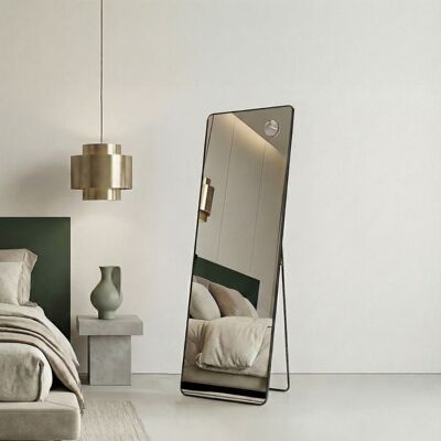 SONGMICS Miroir sur Pied avec Miroir Grossissant Verre Trempé Rectangulaire Coins Arrondis 150 x 40 cm Noir Noir - Publicité SONGMICS Miroir sur Pied avec Miroir Grossissant Verre Trempé Rectangulaire Coins Arrondis 150 x 40 cm Noir Noir - Publicité