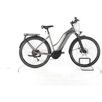 Vélo électrique - Liv Amiti E+ 3 - argent - Vélo électrique de trekking - Giant 496 Wh Reconditionné - Publicité Vélo électrique - Liv Amiti E+ 3 - argent - Vélo électrique de trekking - Giant 496 Wh Reconditionné - Publicité