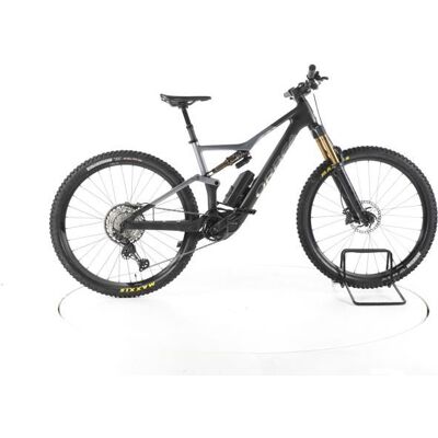 Vélo électrique - Orbea Rise M10 - noir - VTT électrique tout suspendu - Shimano 360 Wh Reconditionné Noir - Publicité Vélo électrique - Orbea Rise M10 - noir - VTT électrique tout suspendu - Shimano 360 Wh Reconditionné Noir - Publicité