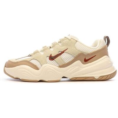 Baskets Beige Femme Nike Hera Beige - Publicité Baskets Beige Femme Nike Hera Beige - Publicité