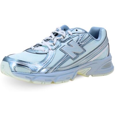 New Balance Chaussures 740 - G7407LM Bleu Bleu - Publicité New Balance Chaussures 740 - G7407LM Bleu Bleu - Publicité