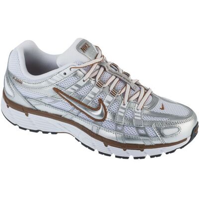 Baskets Femme - Blanc - Nike W P-6000 Blanc - Publicité Baskets Femme - Blanc - Nike W P-6000 Blanc - Publicité