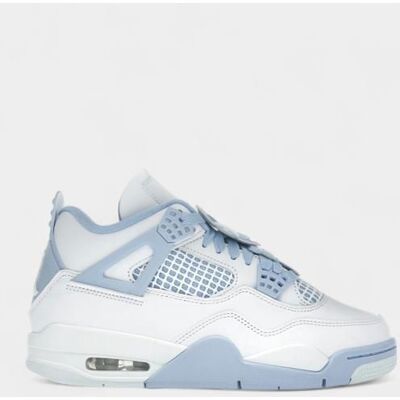 AIR JORDAN Jordan 4 Retro Forget Me Not (Womens) Blanc - Publicité AIR JORDAN Jordan 4 Retro Forget Me Not (Womens) Blanc - Publicité