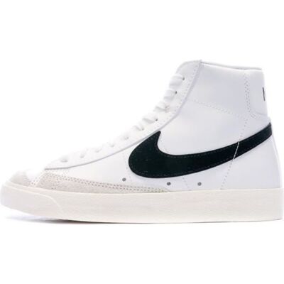 Baskets Blanche Femme Nike W Blazer Mid 77 - Blanc - Cuir - Lacets Blanc - Publicité Baskets Blanche Femme Nike W Blazer Mid 77 - Blanc - Cuir - Lacets Blanc - Publicité