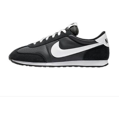Basket Nike Mach Runner Noir - Publicité Basket Nike Mach Runner Noir - Publicité