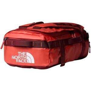 Sac à dos - THE NORTH FACE - BASE CAMP VOYAGER DUFFEL - 32 L - Mars Dust / Sumac Rouge - Publicité Sac à dos - THE NORTH FACE - BASE CAMP VOYAGER DUFFEL - 32 L - Mars Dust / Sumac Rouge - Publicité