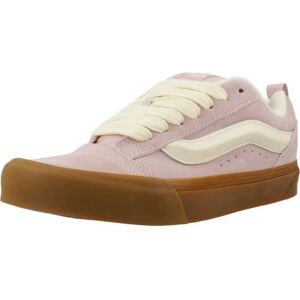 Chaussure Vans Modèle Knu Skool - Coleur Rose Rose - Publicité Chaussure Vans Modèle Knu Skool - Coleur Rose Rose - Publicité
