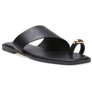 LA MODEUSE Mules plates à bride asymétrique.Dotées dune bague dorteil métallique dorée.Semelle intérieure confortable en simili. pour femme Noir - Publicité LA MODEUSE Mules plates à bride asymétrique.Dotées dune bague dorteil métallique dorée.Semelle intérieure confortable en simili. pour femme Noir - Publicité