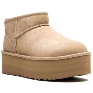 Ugg Botte classic ultra mini à pla Beige - Publicité Ugg Botte classic ultra mini à pla Beige - Publicité