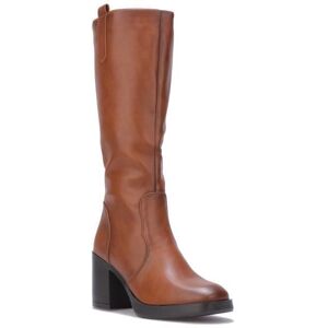 LA MODEUSE Bottes en simili dotées dun talon et un bout carrés.Modèle avec surpiqûres décoratives et languette sur la tige.Fermeture par un Marron - Publicité LA MODEUSE Bottes en simili dotées dun talon et un bout carrés.Modèle avec surpiqûres décoratives et languette sur la tige.Fermeture par un Marron - Publicité