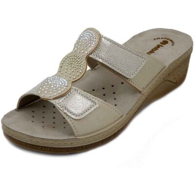 Mule Femme - INBLU - Or platine - Strass - Fermeture à scratch - Compensé Beige - Publicité Mule Femme - INBLU - Or platine - Strass - Fermeture à scratch - Compensé Beige - Publicité