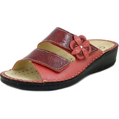 Mule Femme – CINZIA SOFT - Molles et orthopédiques - Cuir Rouge – Semelle amovible Rouge - Publicité Mule Femme – CINZIA SOFT - Molles et orthopédiques - Cuir Rouge – Semelle amovible Rouge - Publicité