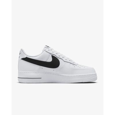 Basket Air Force 1 07 - Blanc - NIKE - Lacets - Adulte - Plat - Cuir - Mixte Blanc - Publicité Basket Air Force 1 07 - Blanc - NIKE - Lacets - Adulte - Plat - Cuir - Mixte Blanc - Publicité
