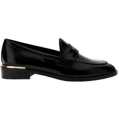 Mocassins Guess - KAINE Noir Noir - Publicité Mocassins Guess - KAINE Noir Noir - Publicité