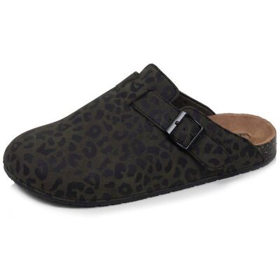 Isotoner Sabots semelle extra-flex légers patch talon confort kaki léopard femme Marron - Publicité Isotoner Sabots semelle extra-flex légers patch talon confort kaki léopard femme Marron - Publicité