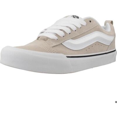 Chaussure Vans Modèle Knu Skool - Coleur Brun Clair Beige - Publicité Chaussure Vans Modèle Knu Skool - Coleur Brun Clair Beige - Publicité