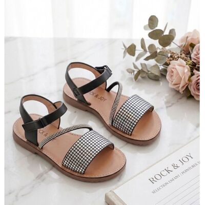 BIJOUTERIE PAPILLON BLEU Chaussures - Sandales - Fille - Scintillantes – Cuir - Noir - Éclat Argenté - du 31 au 36 Noir - Publicité BIJOUTERIE PAPILLON BLEU Chaussures - Sandales - Fille - Scintillantes – Cuir - Noir - Éclat Argenté - du 31 au 36 Noir - Publicité