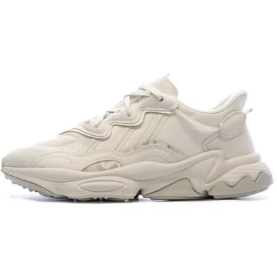 Baskets Beige Homme Adidas Ozweego Beige - Publicité Baskets Beige Homme Adidas Ozweego Beige - Publicité