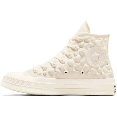 Converse - A06434c Chuck 70 Hi 3d Charms 90s - Blanc - UK 4-8 - Chaussures - Publicité Converse - A06434c Chuck 70 Hi 3d Charms 90s - Blanc - UK 4-8 - Chaussures - Publicité
