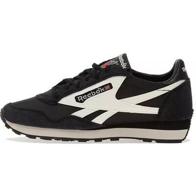 Basket Reebok Aztec II Reebok - Publicité Basket Reebok Aztec II Reebok - Publicité