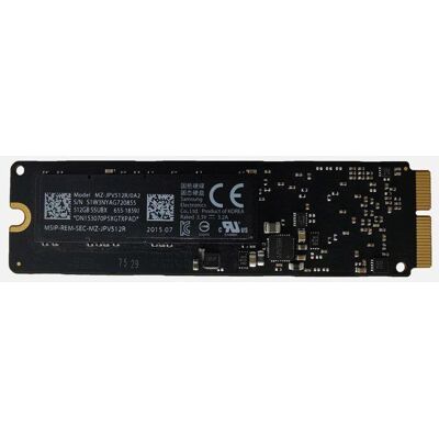 Apple Disque SSD 512Go - MacBook Air A1465/A1466 (2013 - 2017) et MacBook Pro A1502/A1398 (2015) Noir - Publicité Apple Disque SSD 512Go - MacBook Air A1465/A1466 (2013 - 2017) et MacBook Pro A1502/A1398 (2015) Noir - Publicité